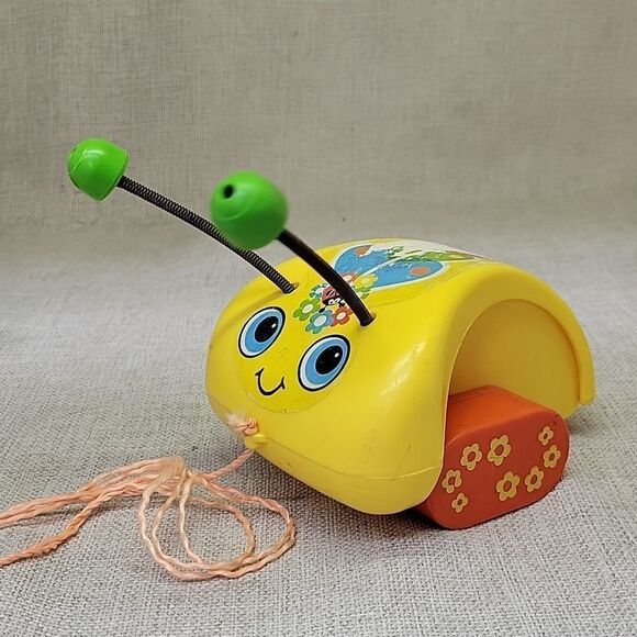 Fisher Price Turtle Toy , Bumble Bee, Tug A Bug pull toys (set D) - Picture 2 of 12